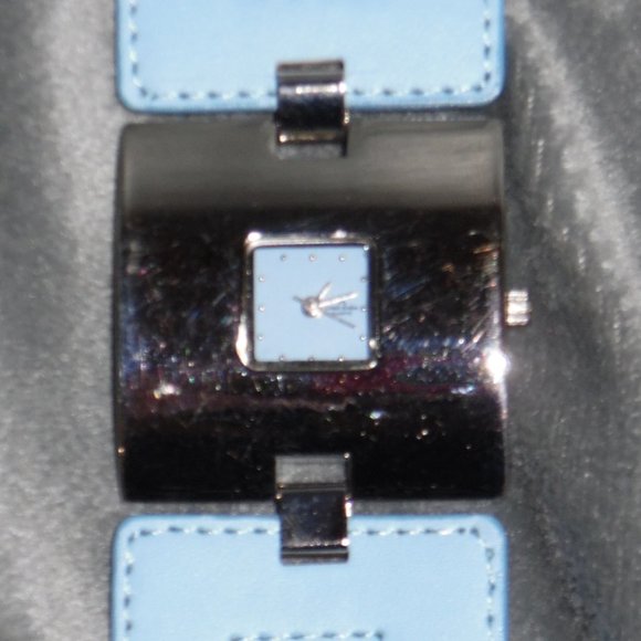 Louis Arden Squared Watch - Picture 2 of 6